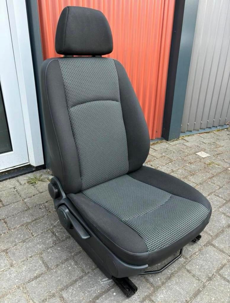 Stoel zetel rechts passagier Mercedes Vito W639 Facelift, Ophalen of Verzenden, Mercedes-Benz