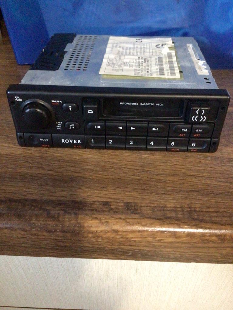 Radio origineel Land Rover DIN met iso, Auto diversen, Autoradio's, Zo goed als nieuw, Ophalen of Verzenden