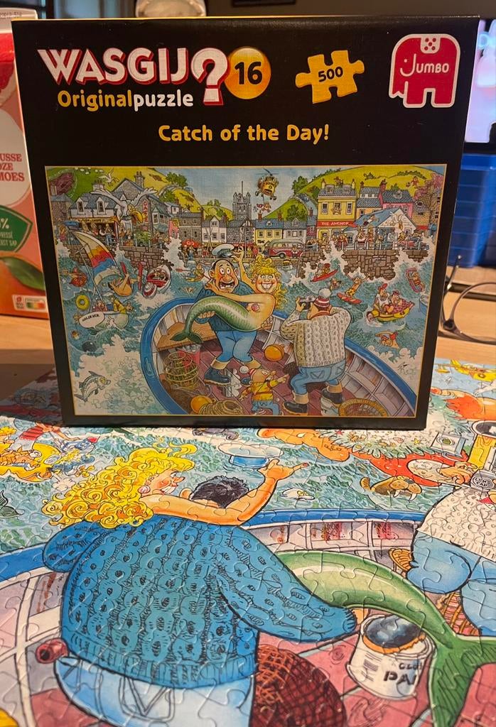 Wasgij original 16 Catch of the day 500 pièces, complet, Enlèvement ou Envoi, 500 à 1500 pièces, Comme neuf, Puzzle
