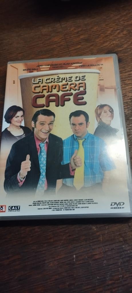La crème de caméra cafe 1, CD & DVD, Enlèvement ou Envoi, Tous les âges, Comprend un DVD, Français