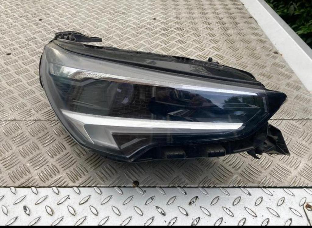 Phare droit LED Opel Corsa F année 2019-24 ph.1 bon état BXL, Autos : Pièces & Accessoires, Éclairage, Opel, Utilisé, Enlèvement ou Envoi