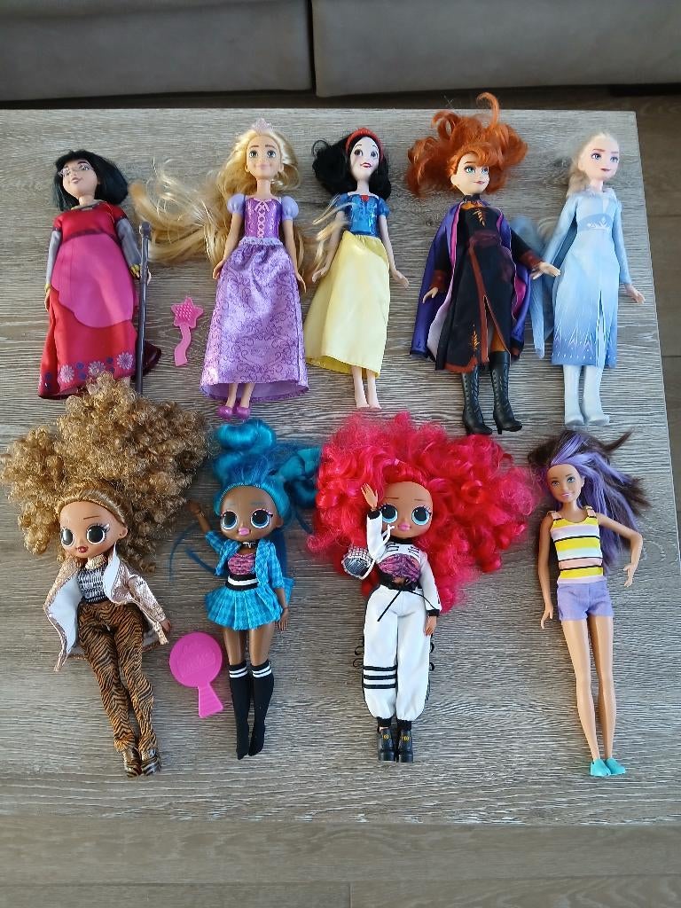LOL poppen en disney princess, Kinderen en Baby's, Speelgoed | Poppen, Ophalen, Zo goed als nieuw