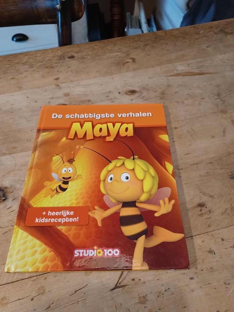 Boek de schattigste verhalen MAYA, Ophalen of Verzenden