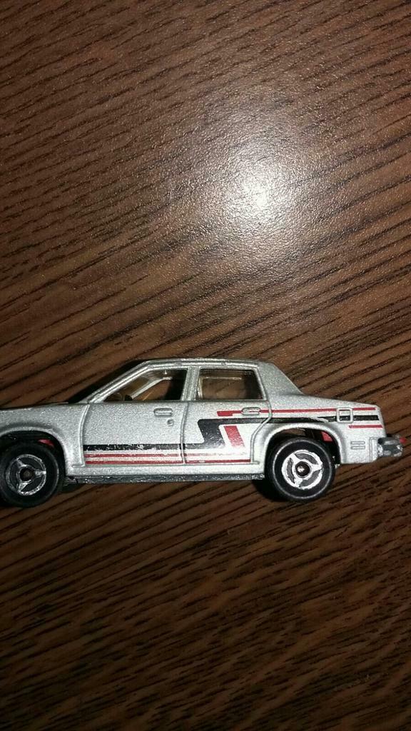 Majorette oldsmobile, Hobby & Loisirs créatifs, Voitures miniatures | 1:87, Enlèvement ou Envoi, Comme neuf, Majorette