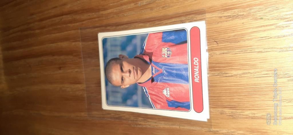 Ronaldo european football stars, Envoi