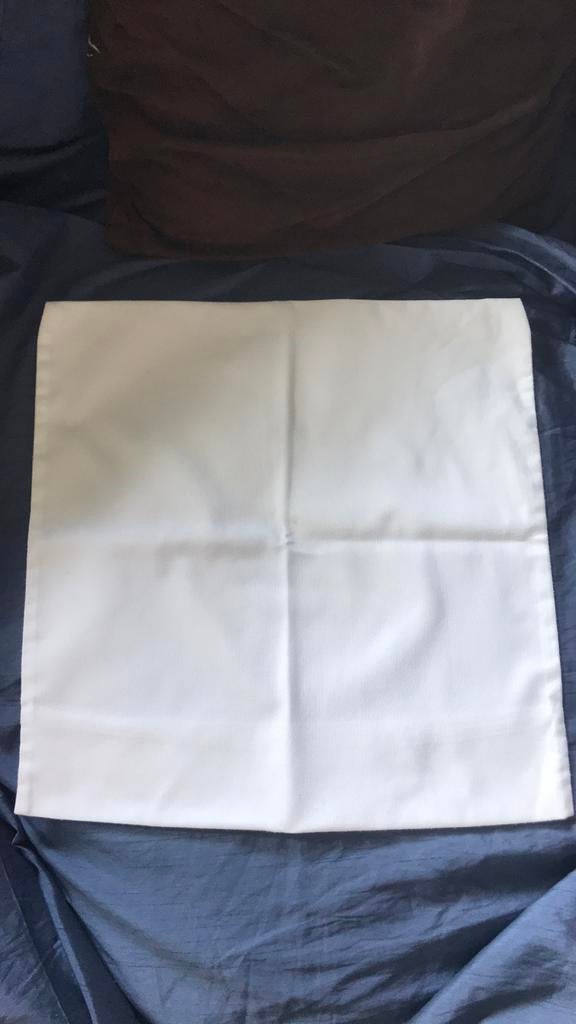 Taie d’oreiller 37/38 cm, Comme neuf