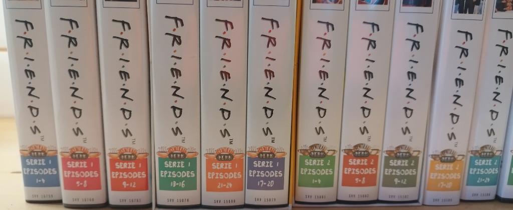 dvd et cassettes, Ophalen, 2 t/m 25 bandjes, Overige genres, Origineel