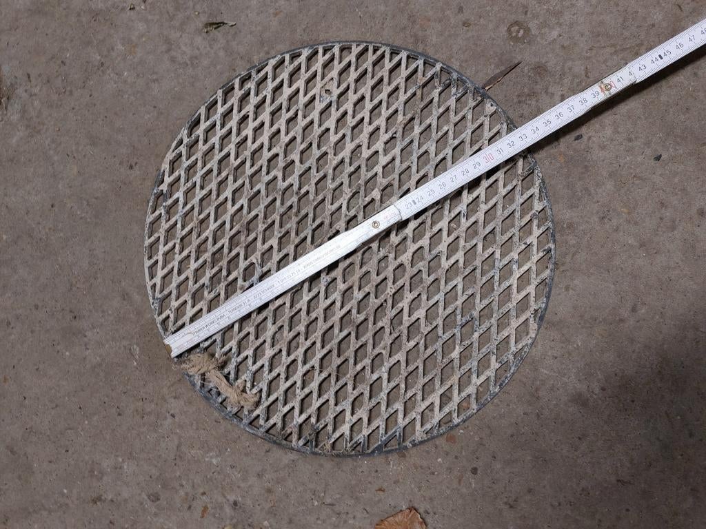 grille de tamisage/plaque d'épandage d'engrais — Ø 33,5, Enlèvement