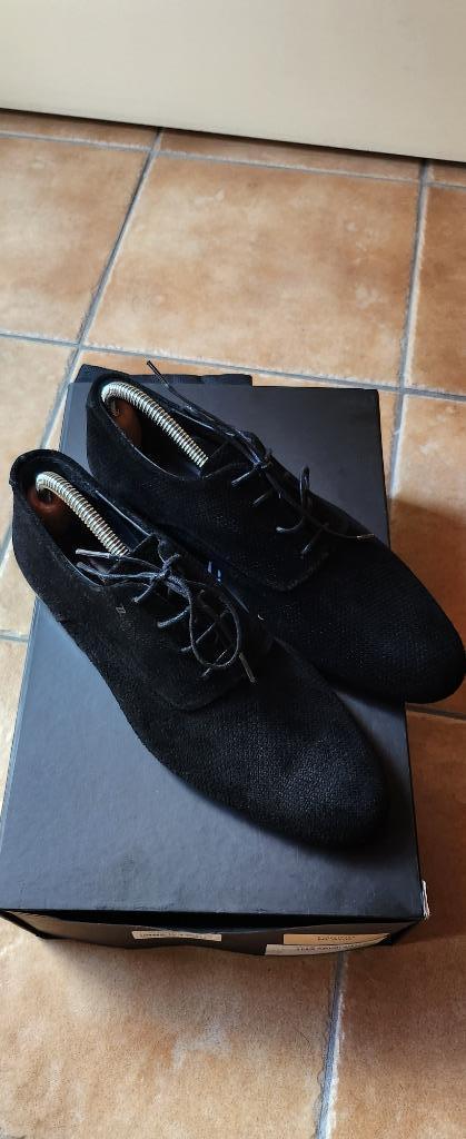Gloednieuwe zwarte suède porsche heren schoenen maat 6/40, Zwart, Nieuw, Ophalen of Verzenden, Porsche