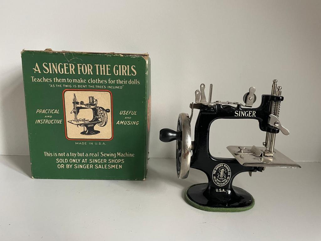 Singer naaimachine compleet met doos - in perfecte staat!, Antiek en Kunst, Ophalen of Verzenden