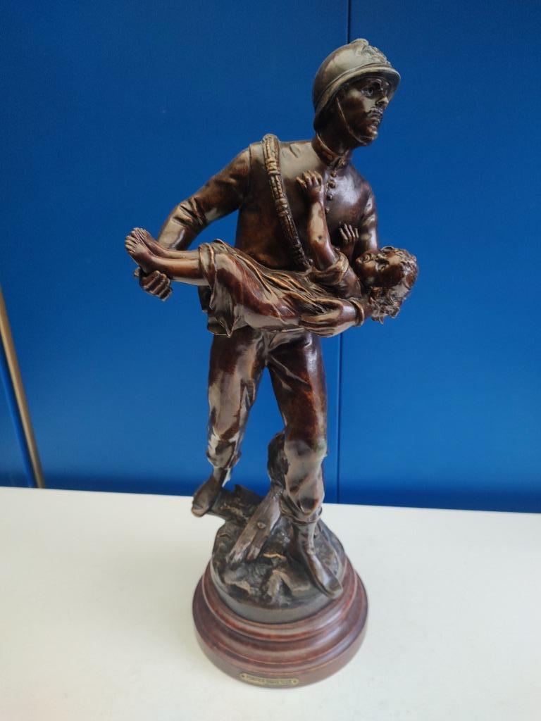 Beeld , Louis Moreau "Pompier Sauveteur", Verzenden