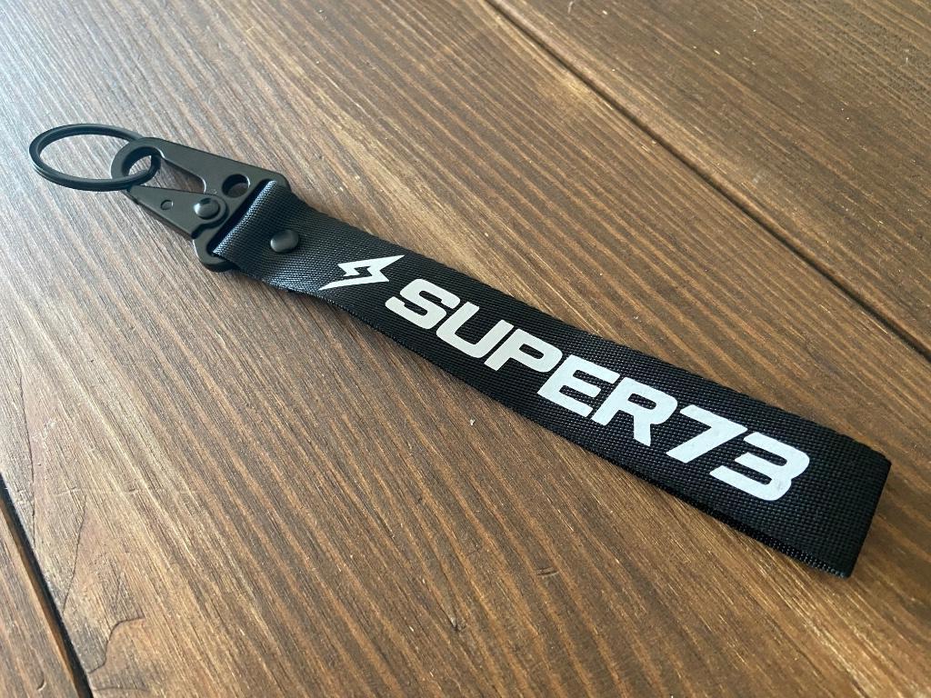 Nieuwe SUPER73 hook keychain / zwart met wit logo, Ophalen of Verzenden, Nieuw, Merk
