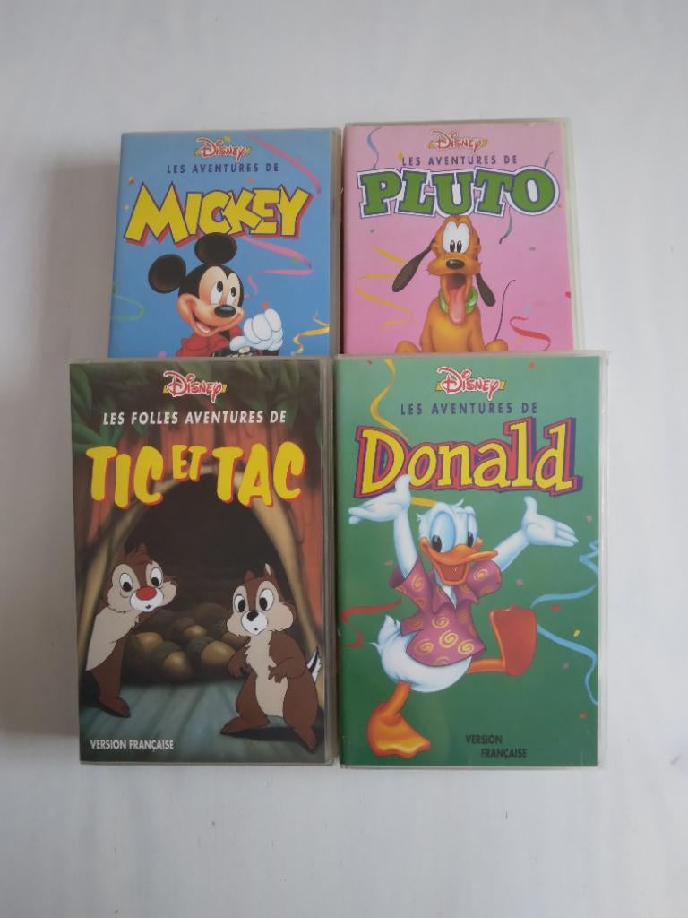 4 VHS Disney, Enlèvement ou Envoi, Dessin animé, Tous les âges, Utilisé
