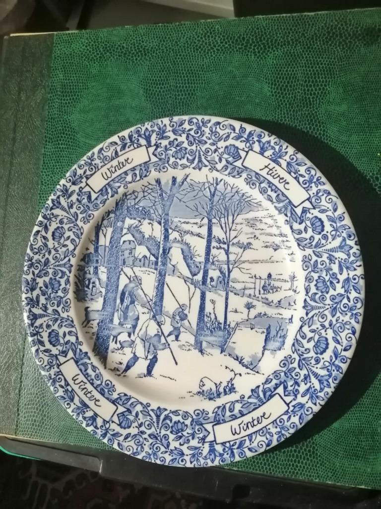 Sierbord winter, Ophalen