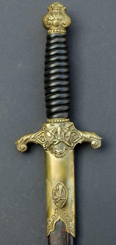 RECHERCHE: Sabres, épées, hache et poignards de pompiers., Enlèvement ou Envoi, Autres, Couteau ou Poignard