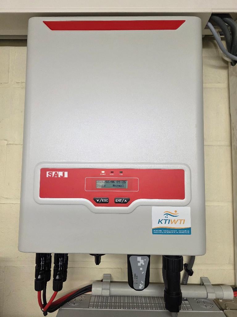 4Kw omvormer zonnepanelen, Ophalen, Zo goed als nieuw, Overige typen, 200 wattpiek of meer