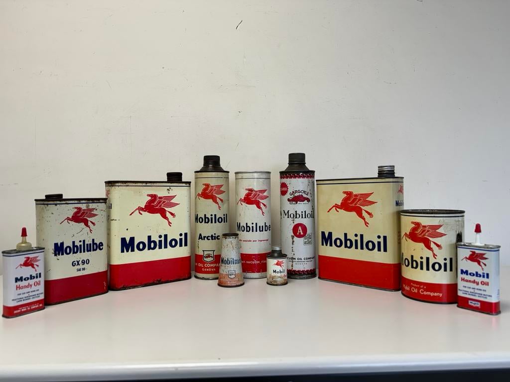 Collection de bidons d'huile Mobiloil à vendre, Enlèvement ou Envoi, Utilisé, Panneau publicitaire