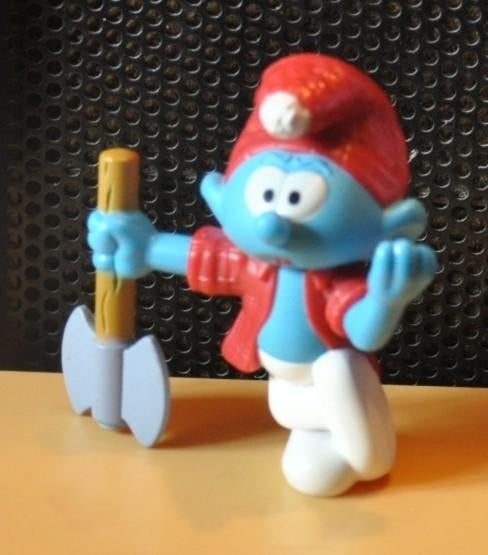 figurine schtroumpfs bucheron mac donald 2018 (17), Enlèvement ou Envoi, Comme neuf, Autres Schtroumpfs, Poupée, Figurine ou Peluche
