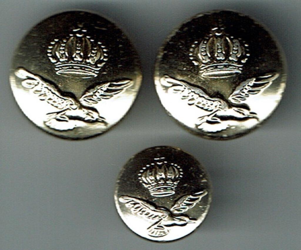 Belgische militaire knopen luchtmacht (P), Verzamelen, Verzenden, Luchtmacht, Kleding of Schoenen