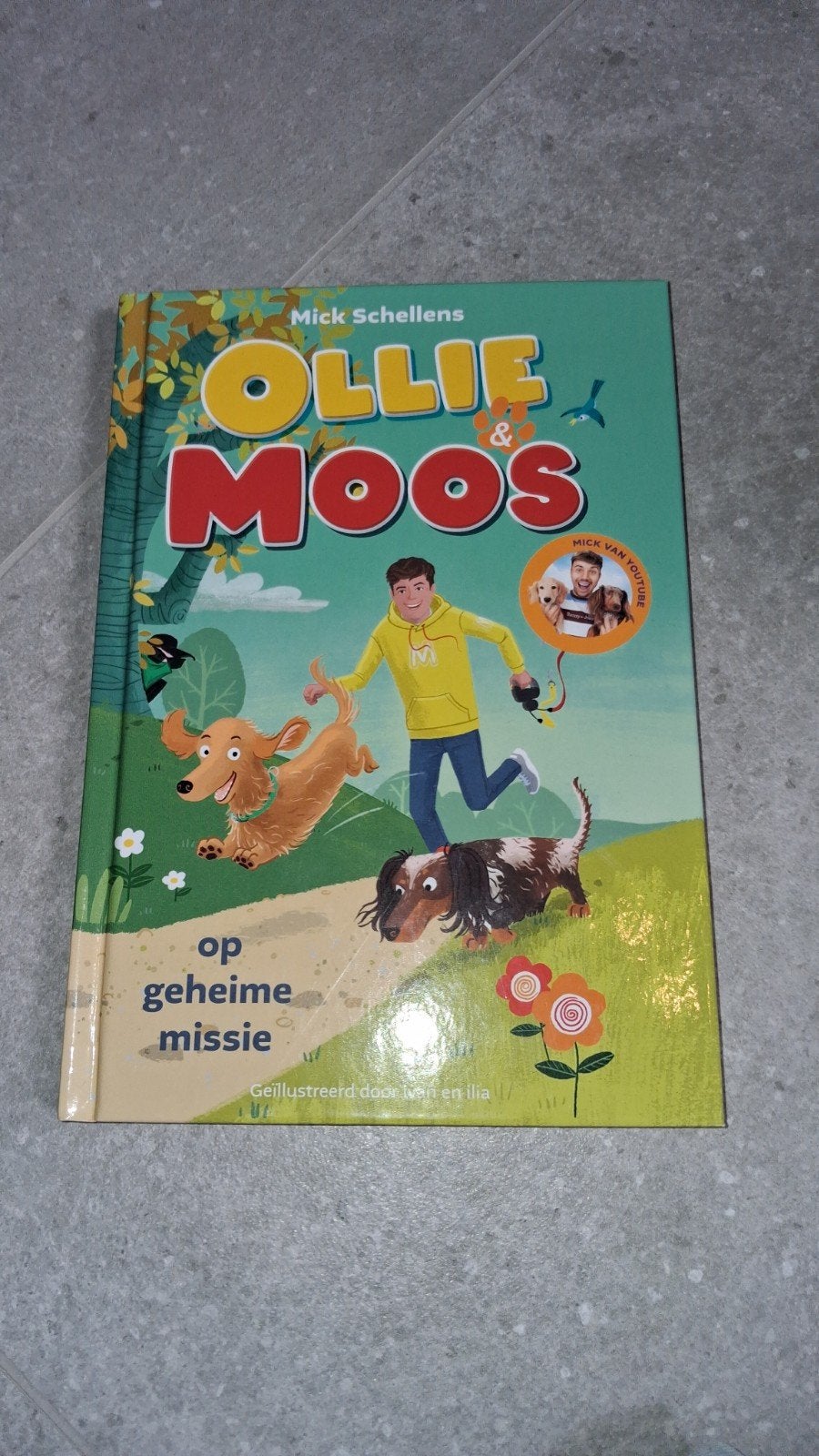 Mick Schellens - Ollie & Moos op geheime missie, Enlèvement, Mick Schellens; Mark Haayema