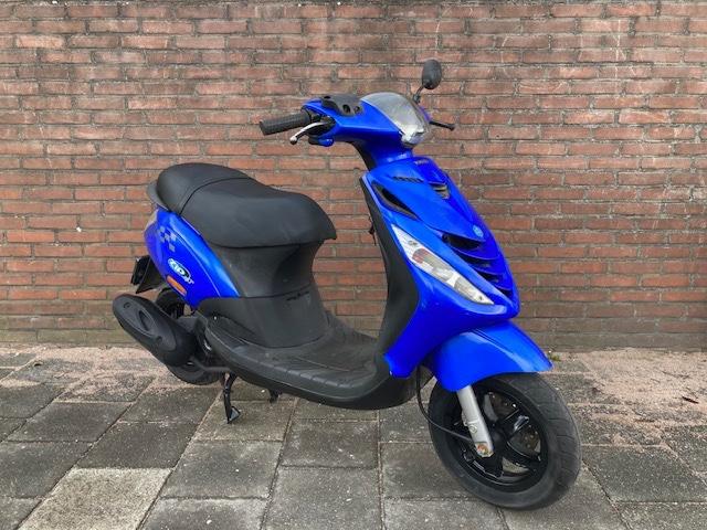 ⚡️🔥 LEUKE A KLASSE PIAGGIO ZIP 4 TAKT 2V BOUWJAAR 2014 🔥⚡️, Fietsen en Brommers, Scooters | Piaggio, Gebruikt, Zip, Klasse A (25 km/u)