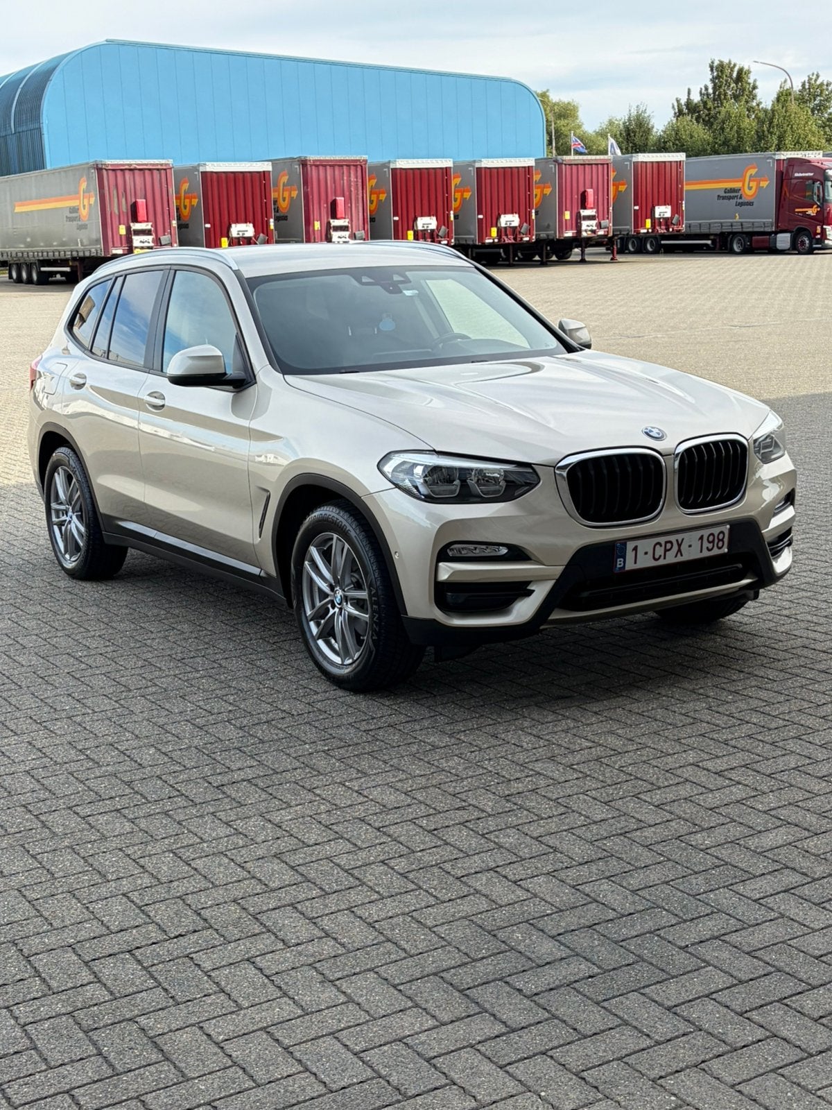 A vendre bmw x3 GO1sdrive 18D état impeccable, Euro 6, Noir, 5 portes, Particulier