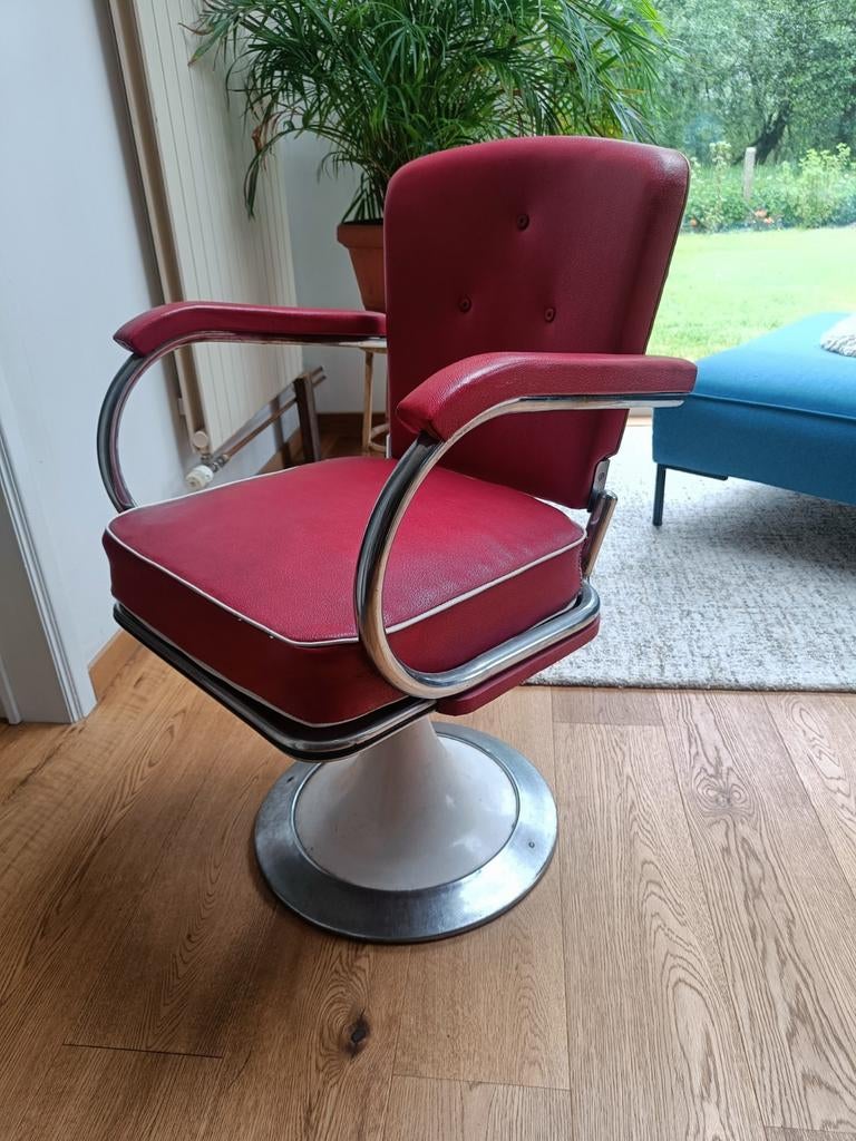 Vintage kappersstoel, Huis en Inrichting, Ophalen, Gebruikt, 70ties