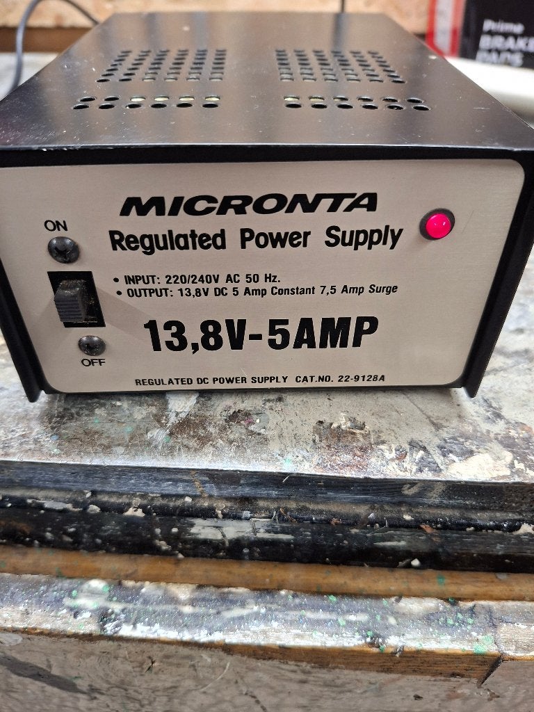 omvormer 220V/12 volt, Ophalen of Verzenden