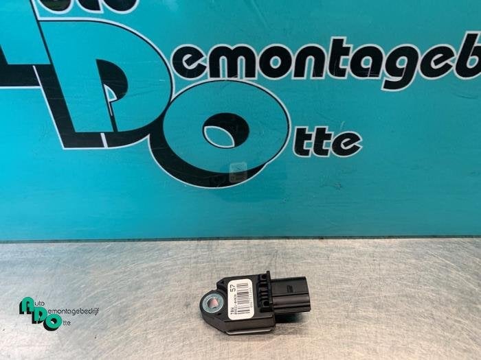 Détecteur airbag d'un Peugeot 108 (108 14-), -, 3 mois de garantie, Utilisé, -
