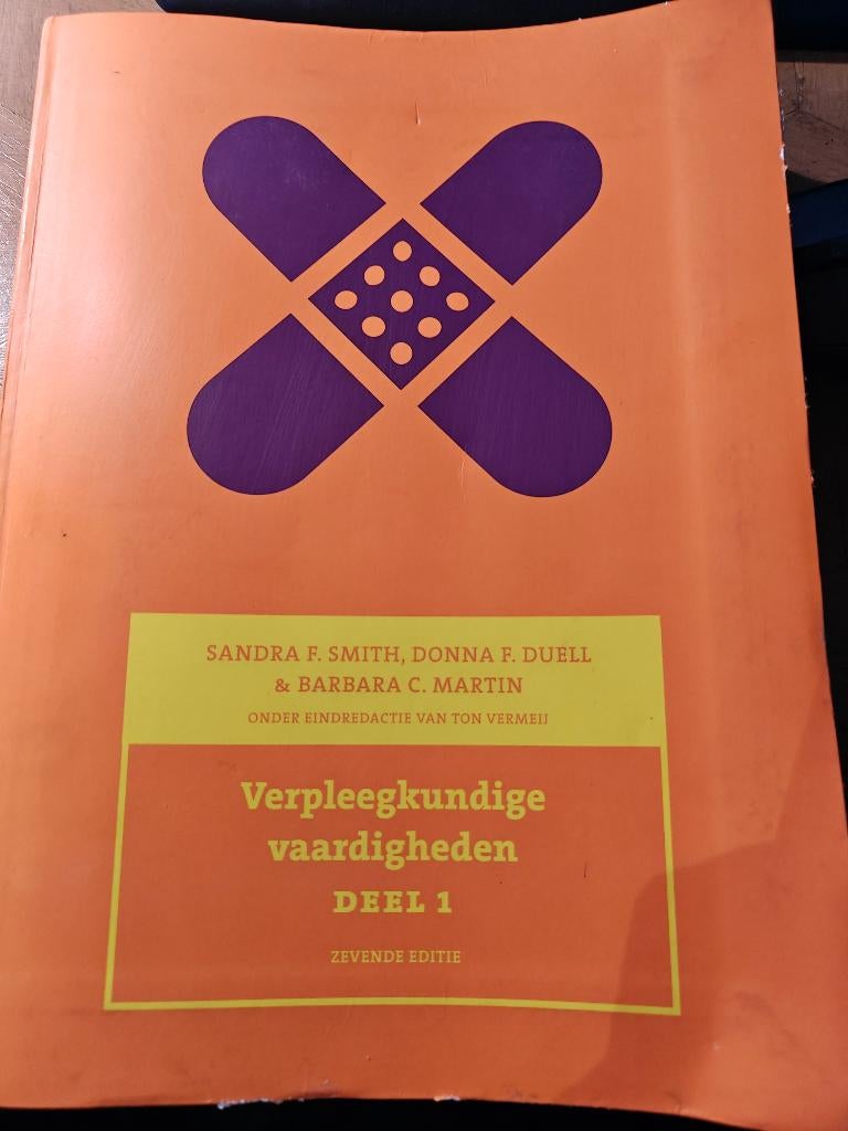 Boek Verpleegkundige Vaardigheden deel 1, Ophalen of Verzenden, Gelezen, Pearson