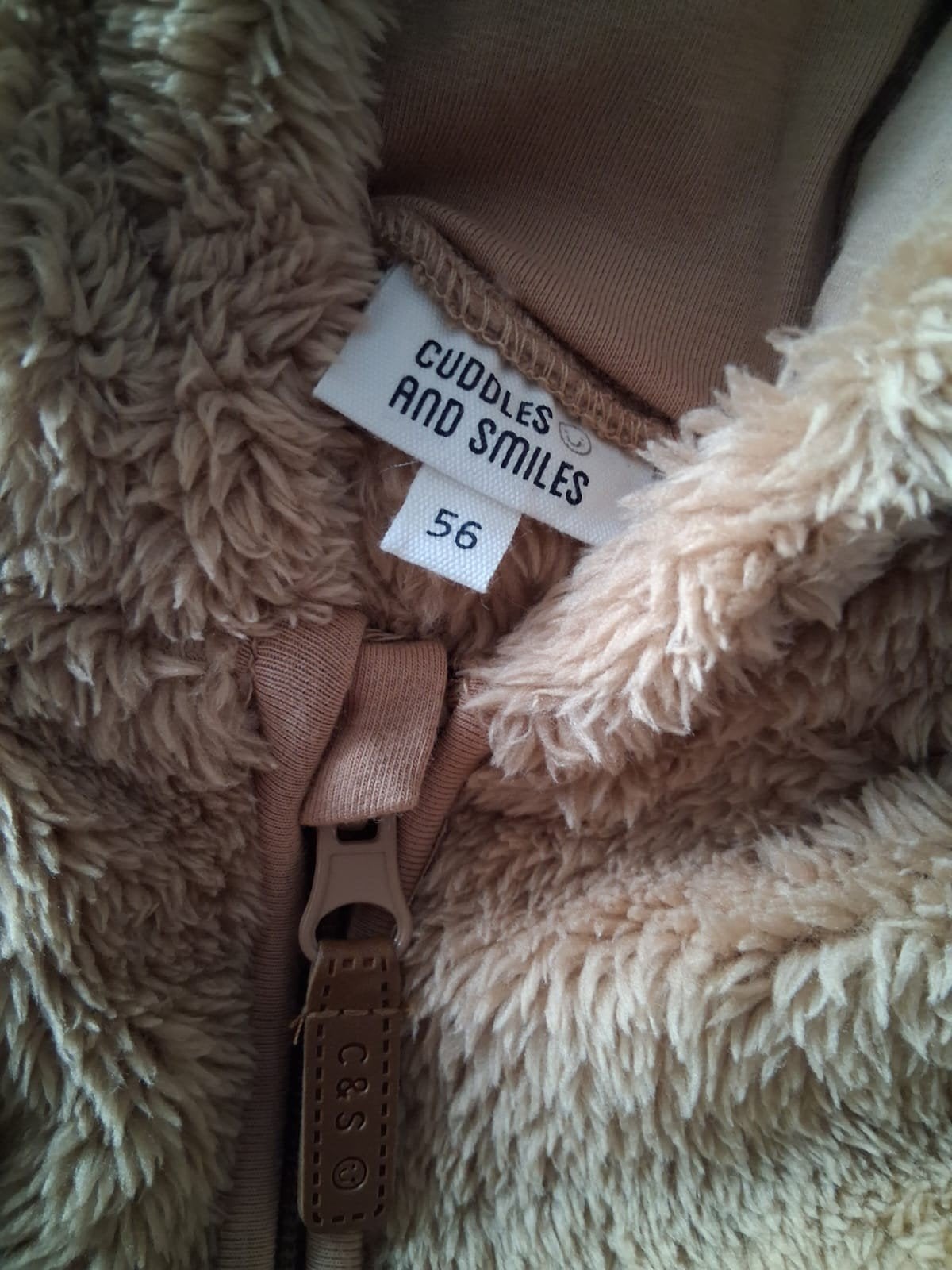 Cuddles & Smiles teddybeer pakje maat 56, Kinderen en Baby's, Babykleding | Maat 56, Jongetje of Meisje, Cuddles and Smiles, Ophalen of Verzenden