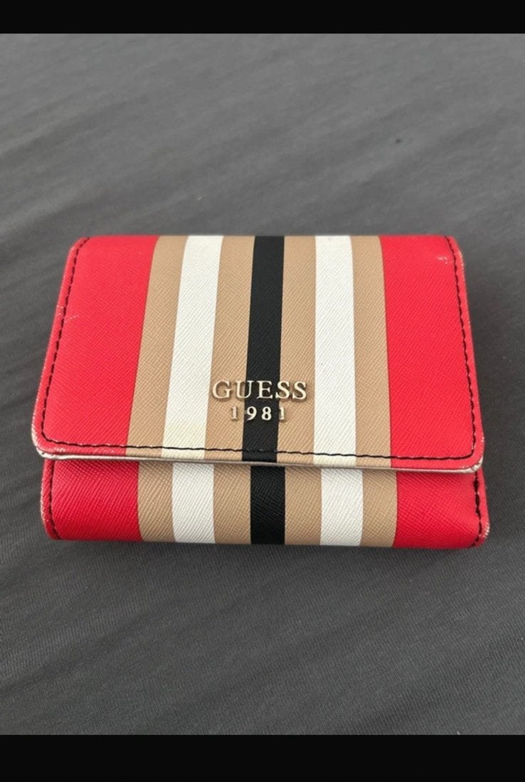 Guess portomonnee, Gebruikt, Overige kleuren, Verzenden, Guess