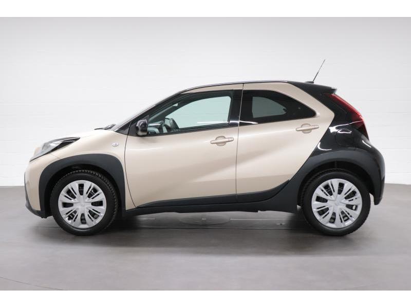 Toyota Aygo X Hatchback 1.0L MT X pulse LHD Toyota Aygo X Ha, Auto's, Toyota, 109 g/km, Beige, Handgeschakeld, 5 deurs