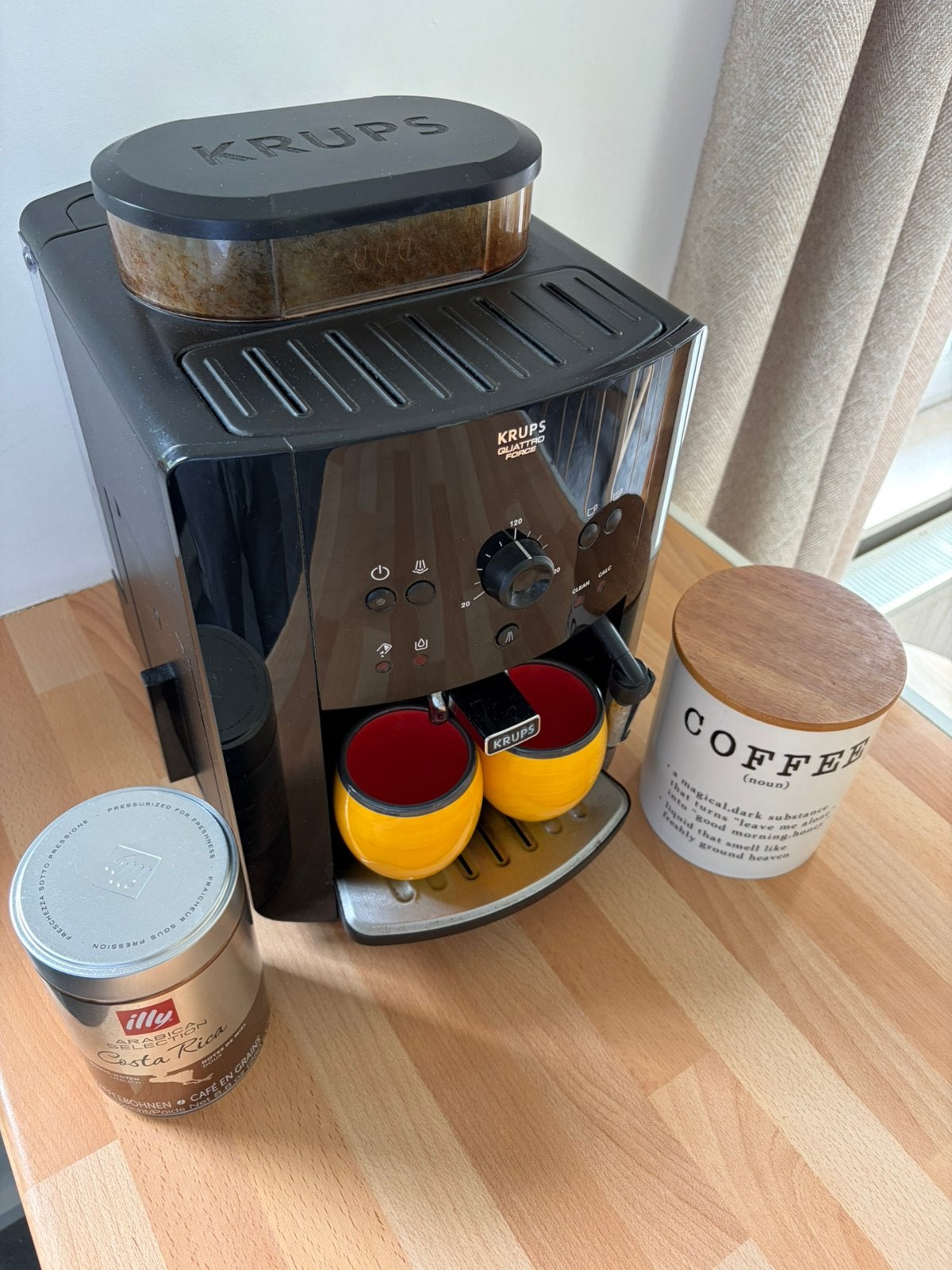 Krupa Quattro Automatic Espresso Machine, Electroménager, Enlèvement, Comme neuf, Krups