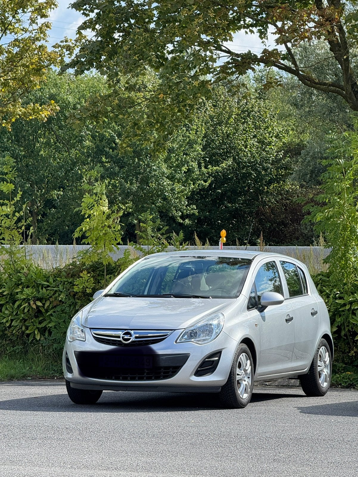 Opel corsa 2012 km 78000 €6300 Opel Corsa 1.2 /Historiek, Auto diversen, Handleidingen en Instructieboekjes, Ophalen of Verzenden