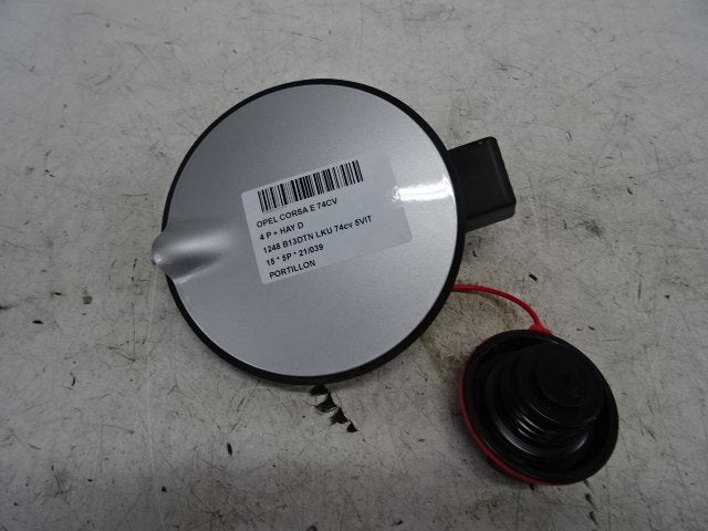 TANKKLEP Opel Corsa E (01-2014/-), Auto-onderdelen, Gebruikt, Opel