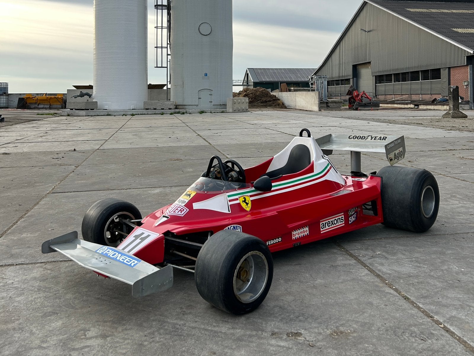 Italy Car Ferrari 312T2 Formule 1 Junior schaal 1:2 uit 1977, Ophalen, Gebruikt, Formule 1