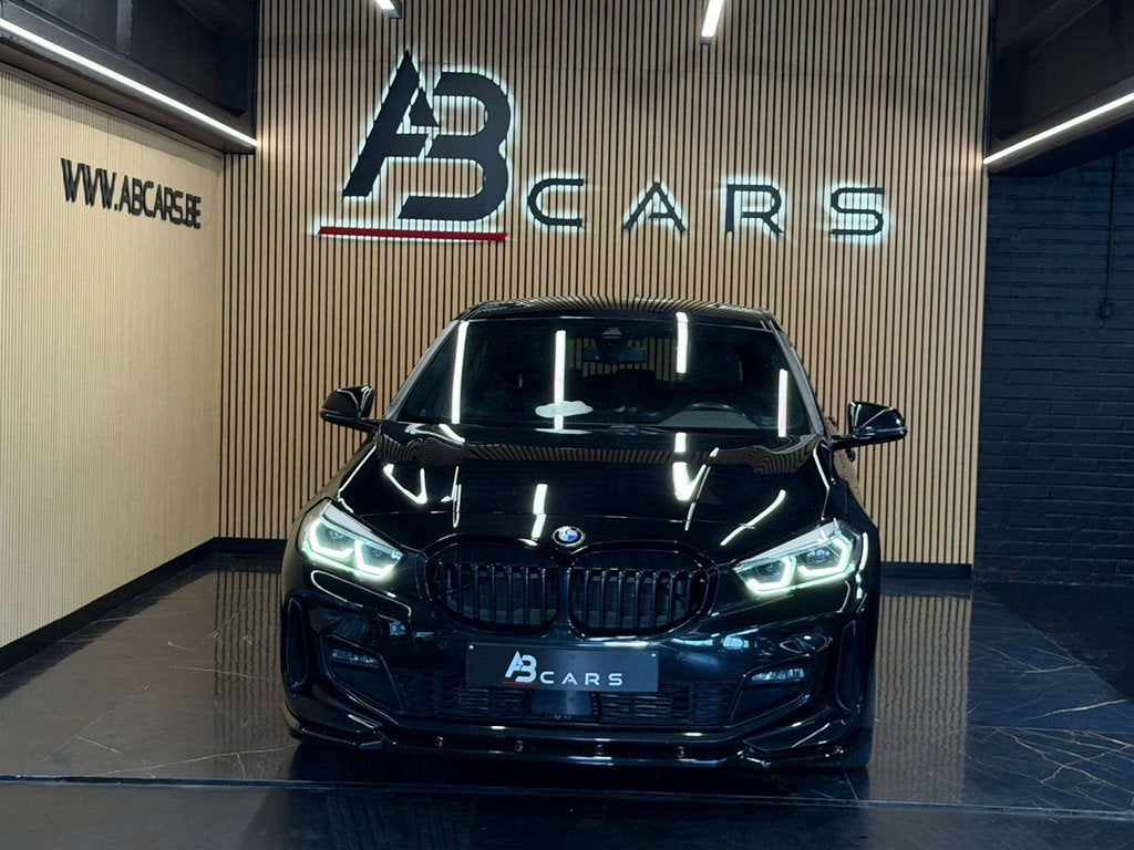 BMW 1 Serie 118 118iA * PACK M PERFORMANCE * GAR 12 MOIS * 1, 1 Reeks, Gebruikt, 136 pk, Zwart