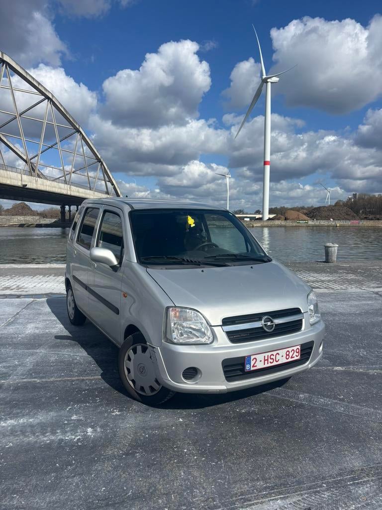 Opel Agila Zuinig & Betrouwbaar Met CarPlay &Achteruitcamera, Autos, Opel, Argent ou Gris, Achat, Boîte manuelle, Bleu
