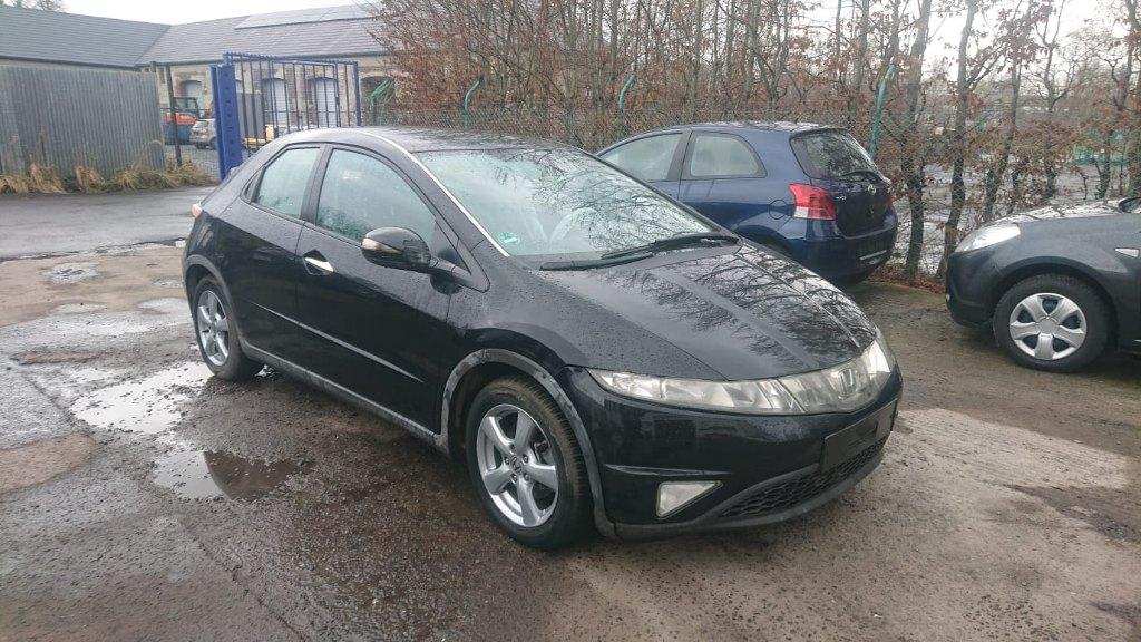 Honda civic 1400cc essence 2007 196000km 5ptes clim GARANTIE, Auto's, Honda, Voorwielaandrijving, Stof, Zwart, Bedrijf