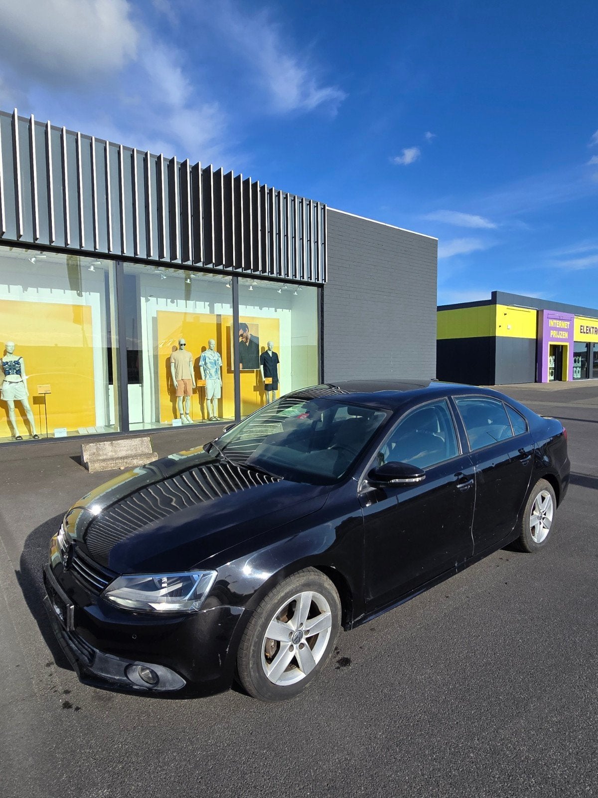 Vw Jetta 2015 78000 km 2.0 benzine (EXPORT!!!), Auto's, Automaat, Zwart, 5 zetels, 5 deurs