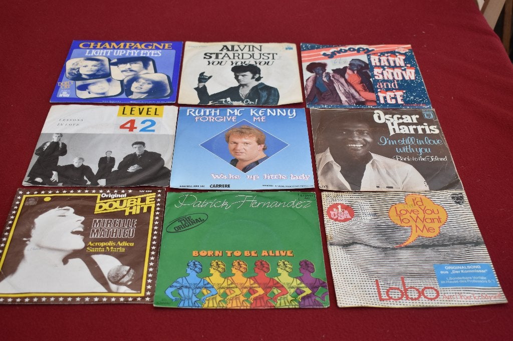 45t's dagelijks komen er nieuwe aanbiedingen, CD & DVD, Enlèvement ou Envoi, 7 inch, Autres types, Dance populaire