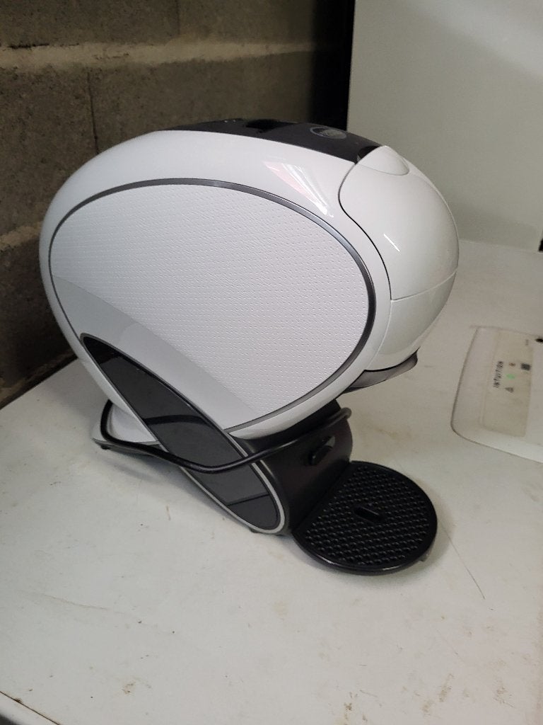 Dolce gusto neo, Enlèvement, Comme neuf, Dosettes et capsules de café, Réservoir d'eau amovible