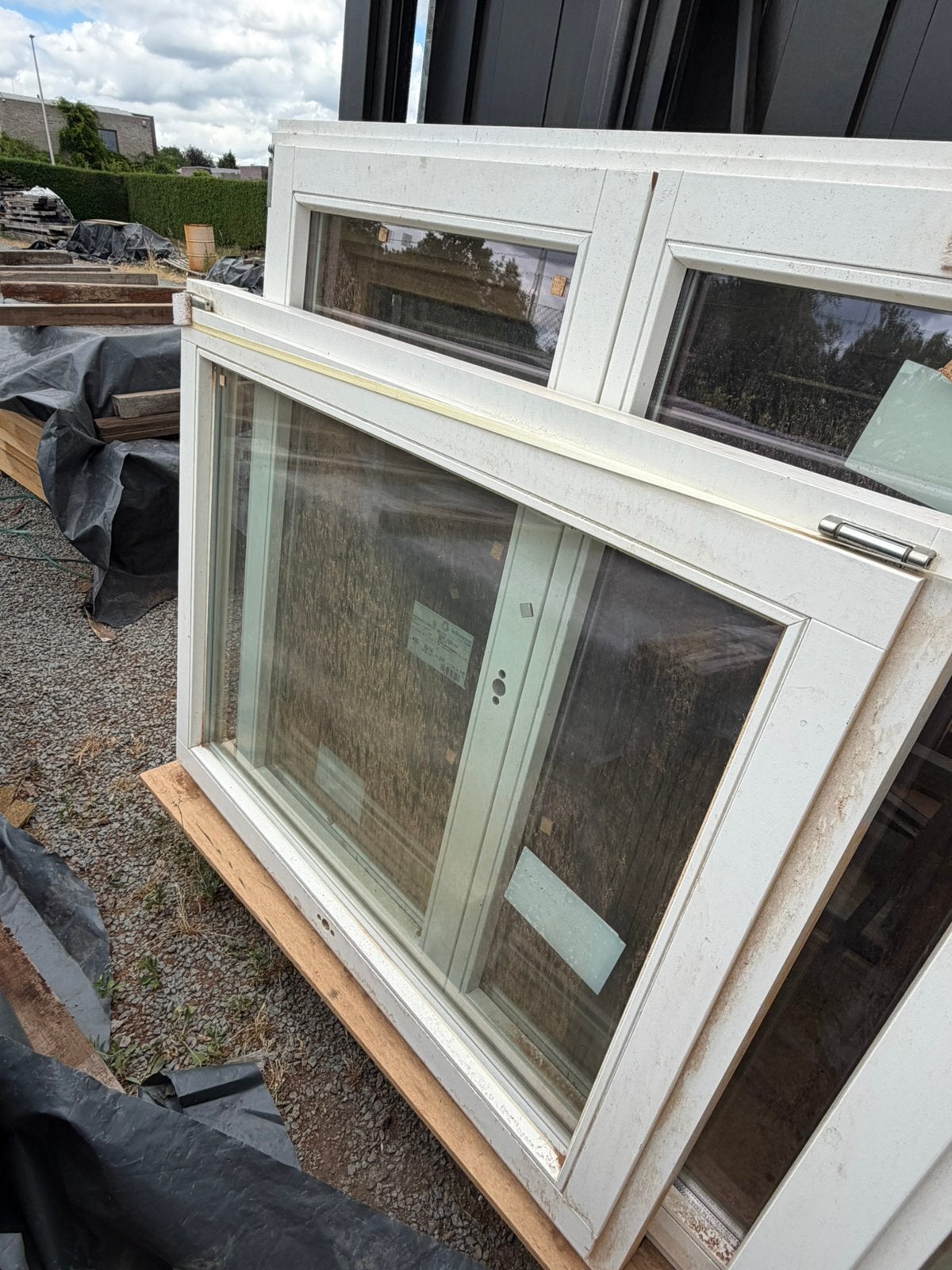 Houten raam met glas, Ophalen, Zo goed als nieuw, Hout