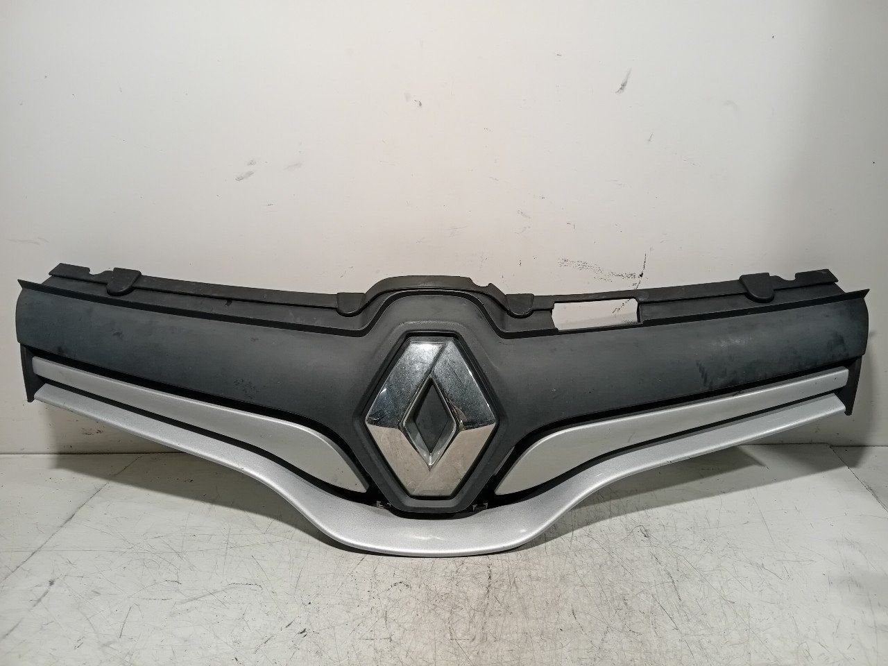 Grille Renault Kangoo, Autos : Pièces & Accessoires, Autres pièces automobiles, Onderdelen@venauto.nl, Van der Ven Autorecycling B.V.