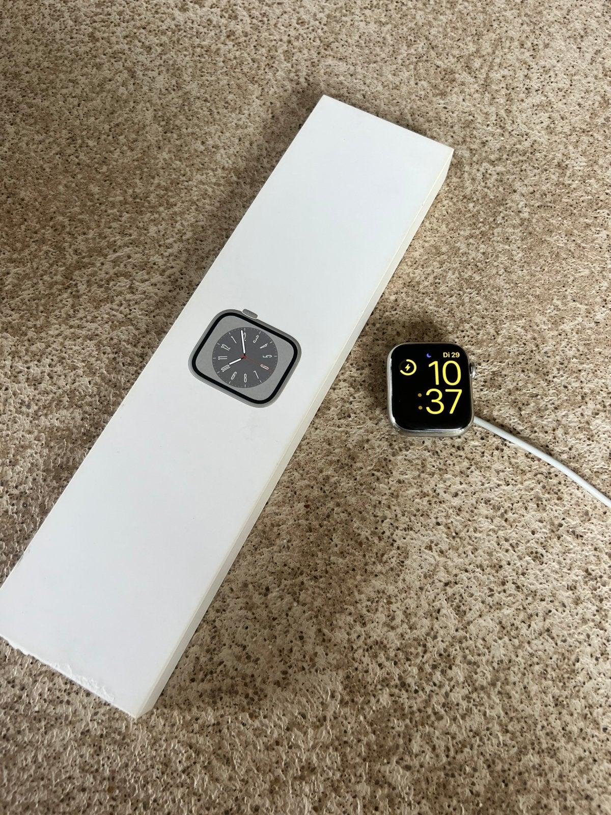 Apple watch series 8, Handtassen en Accessoires, IOS, Nieuw, Ophalen of Verzenden, Waterdicht