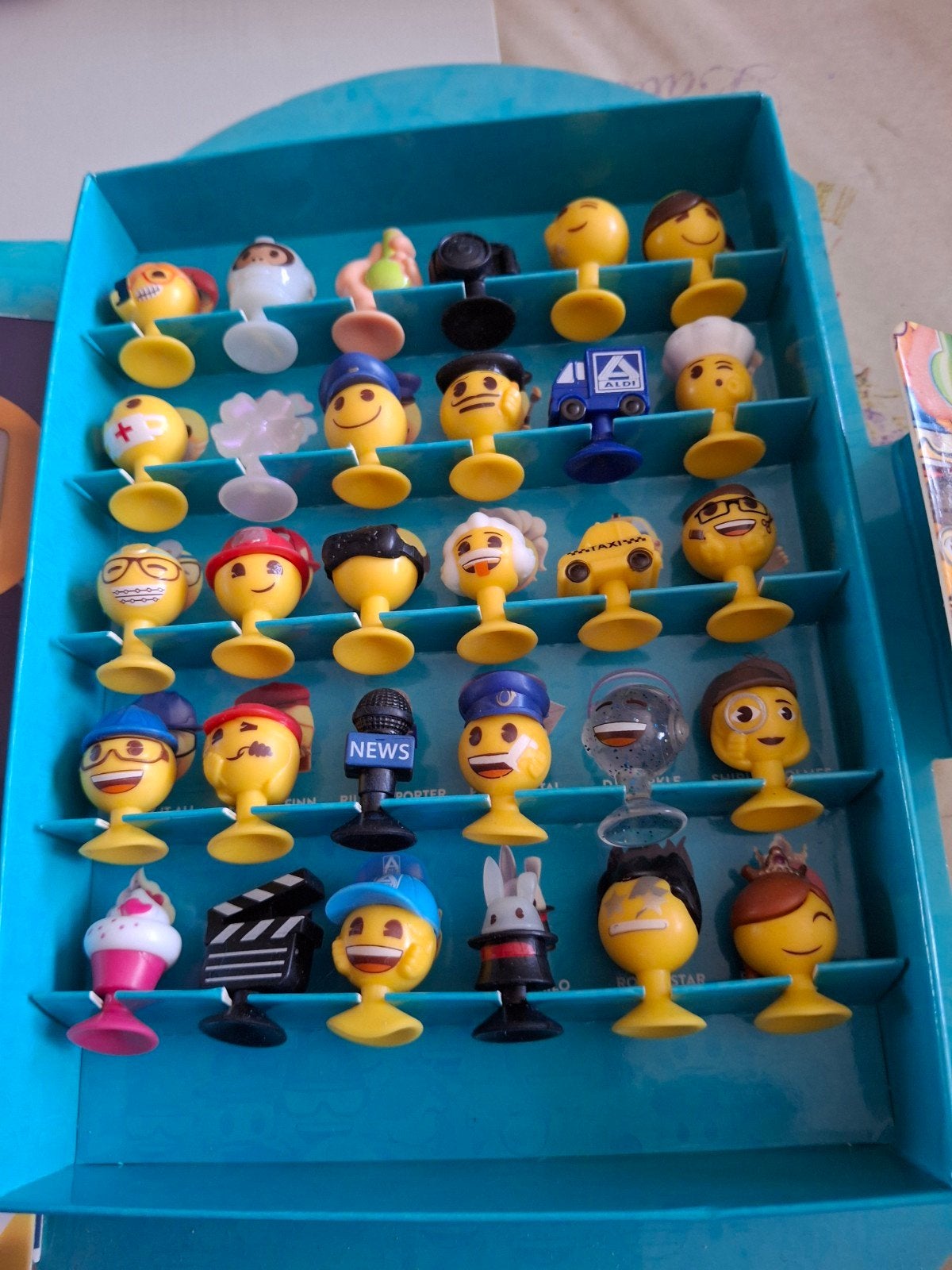 aldi emoji.s, Verzamelen, Aldi, Verzenden