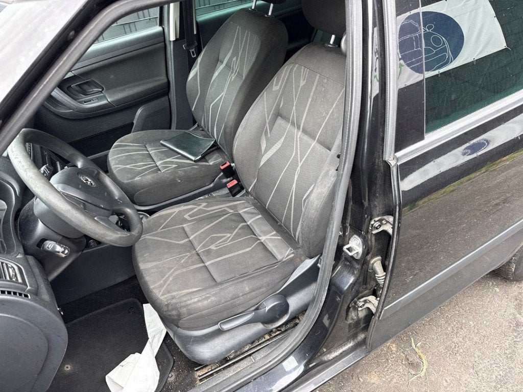 STOEL LINKS VOOR Skoda Fabia II Combi (01-2007/12-2015), Auto-onderdelen, Interieur en Bekleding, Gebruikt, Info@skoda-auto.de