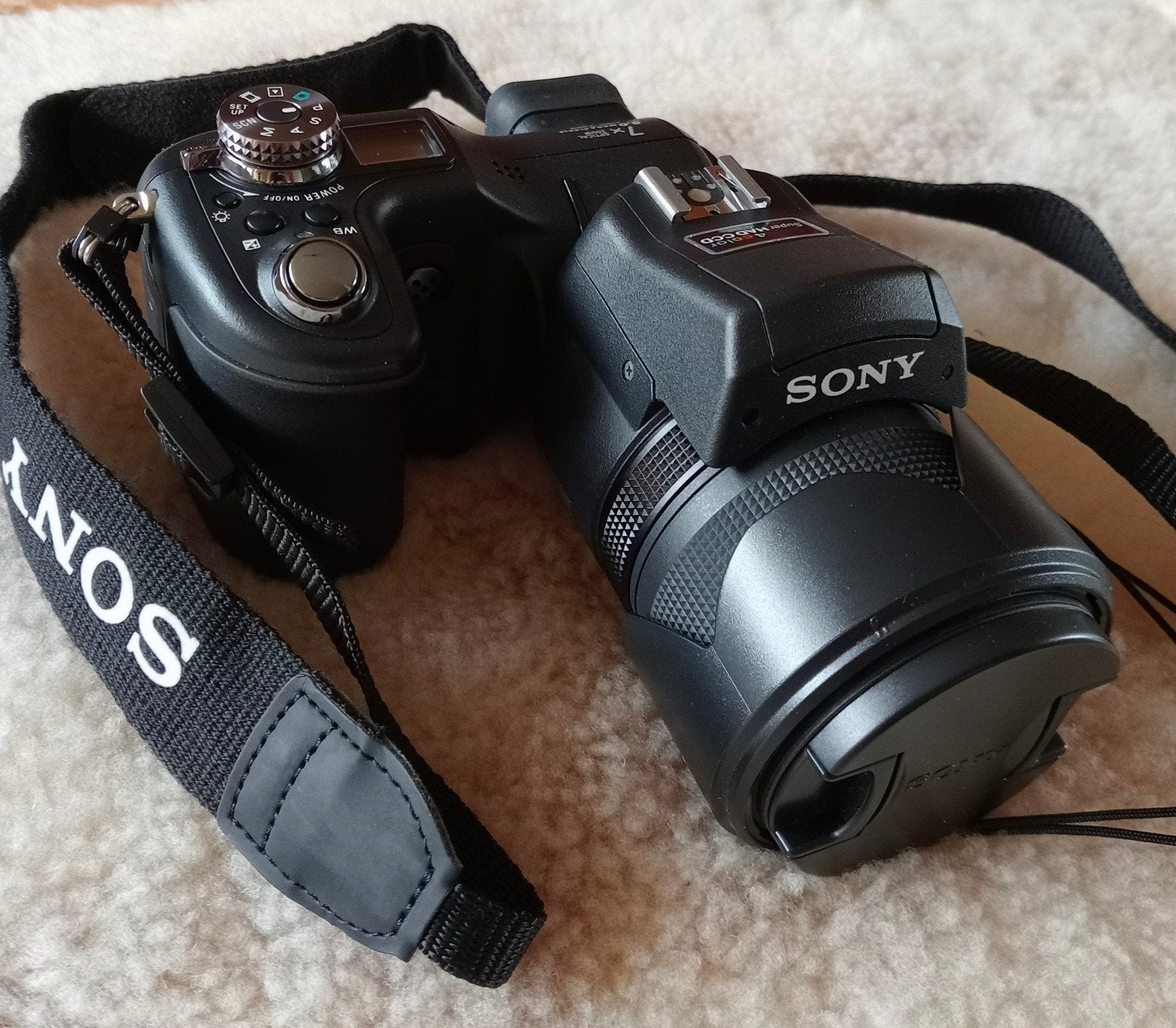 Top set Sony Cyber-shot DSC-F828 en flash Sony HVL-F32X, Ophalen, Accu, Bridgecamera, Sony