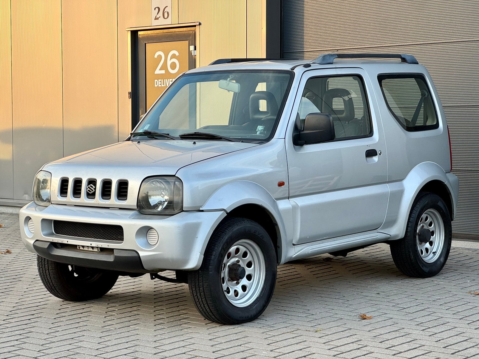 SUZUKI JIMNY 1.3 4X4 | 2002 | 152.000 KM | ZEER NETTE STAAT, 4 zetels, Stof, 4 cilinders, 60 cc